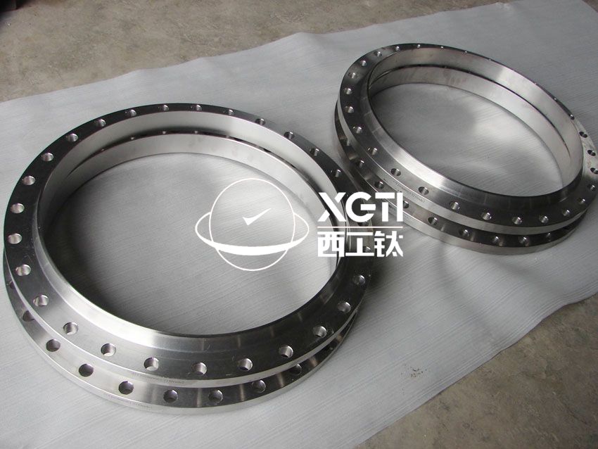 鈦法蘭、鈦合金法蘭的性能特點及熱加工相關(guān)注意事項